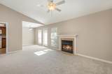1603 Marsh Lane - Photo 3