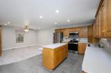 203 Lakewood Circle - Photo 15