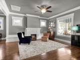 1942 Fairmount Avenue - Photo 10