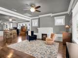 1942 Fairmount Avenue - Photo 8