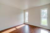 1132 John Reagan Street - Photo 6