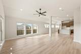 909 Driftwood Lane - Photo 16