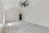 915 Inverness Circle - Photo 29