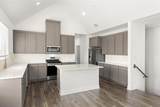 2526 Campden Mews - Photo 9