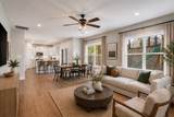208 Greenway Bend - Photo 3