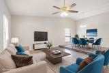 2808 Treeview Drive - Photo 3