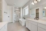 656 Blakelys Way - Photo 18