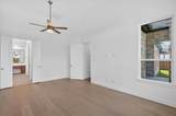 818 Montrose Drive - Photo 15