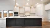 2821 Buckingham Lane - Photo 7