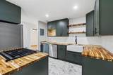 801 Woodleigh Drive - Photo 3