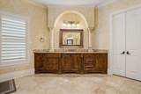 10020 Hidden Bluff - Photo 23