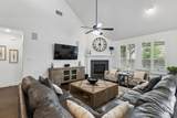 813 Pier Street - Photo 10