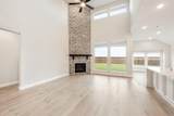 2712 Railway Street - Photo 11