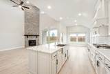 2712 Railway Street - Photo 18