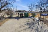 703 Avenue D - Photo 8