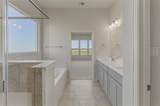 114 Hillview Trail - Photo 18