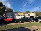 305 Grants Lane - Photo 2