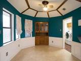2405 Country Valley Road - Photo 7
