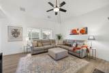 1002 Charter Oak Street - Photo 3