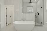 592 Highview Court - Photo 15