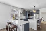 405 Stoneleigh Circle - Photo 2