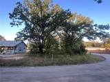 529 Randall Drive - Photo 2