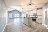 307 Bonham Street - Photo 10