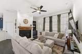 8609 Old Oak Drive - Photo 4