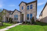 724 Isabel Street - Photo 1