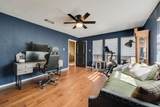 905 Colonial - Photo 8