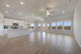 2700 Tamarack Lane - Photo 4