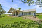 802 Private Road 1675 - Photo 8