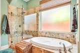 812 Moss Cliff Circle - Photo 13