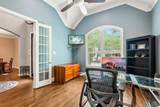 812 Moss Cliff Circle - Photo 17