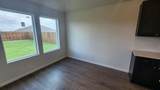 407 Northern Red Drive - Photo 4