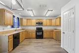 605 Buttercup Circle - Photo 13
