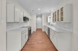 102 Avenue Q - Photo 10