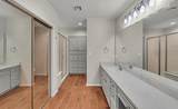 102 Avenue Q - Photo 22