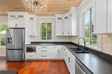 709 Avenue H - Photo 5