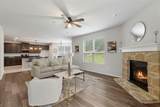 1725 Crescent Oak Street - Photo 9
