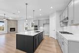 522 Wisteria Street - Photo 8