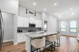 8110 Honeywell - Photo 7