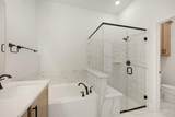 916 Greenleaf Court - Photo 22