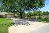 2412 Emerald Circle - Photo 3