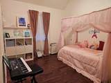 3300 Glenmoor Drive - Photo 3