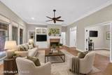 323 Oakland Place - Photo 4