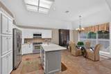 323 Oakland Place - Photo 6