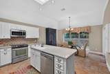 323 Oakland Place - Photo 7
