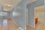 617 Canoe Way - Photo 9