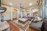 1061 Kingsbridge Lane - Photo 18